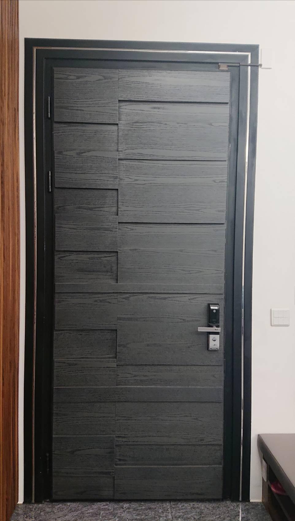 鍍鋅鋼板門/700型門